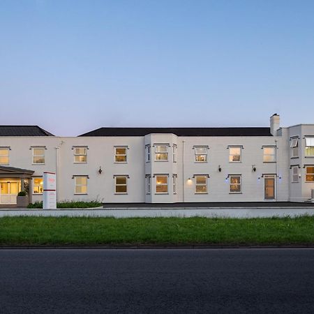 Ramada By Wyndham Cheltenham Golden Valley Zewnętrze zdjęcie