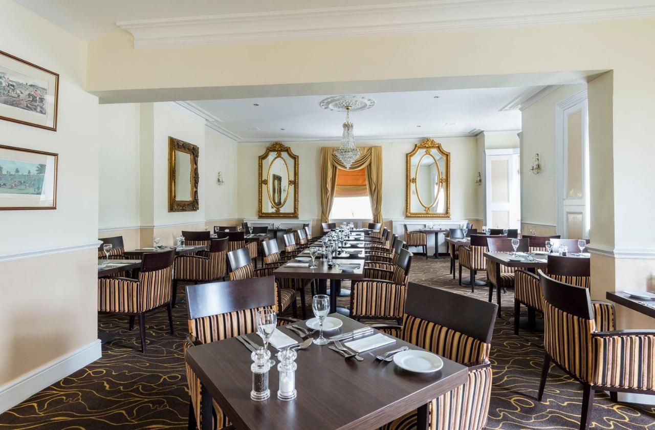 Ramada By Wyndham Cheltenham Golden Valley Zewnętrze zdjęcie