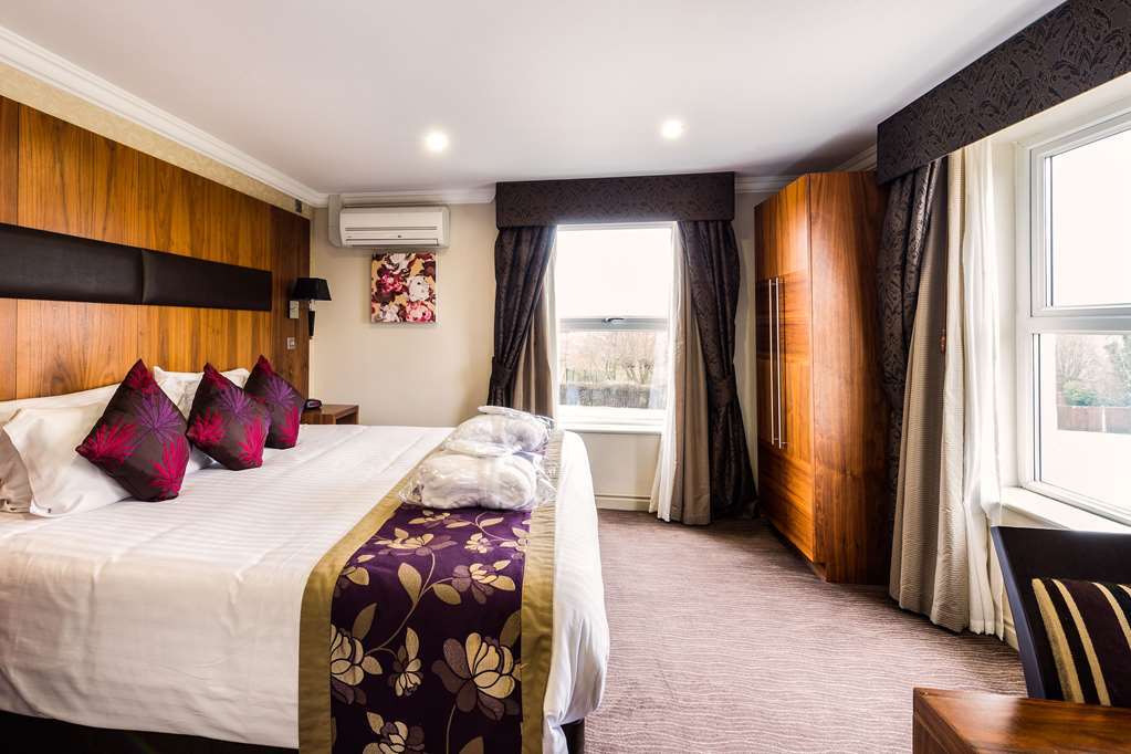 Ramada By Wyndham Cheltenham Golden Valley Pokój zdjęcie